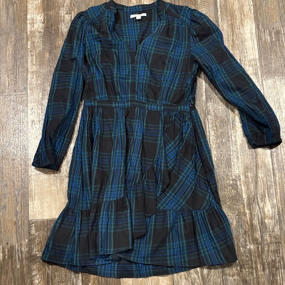 Elegant Blue and Black Plaid Long Sleeve Dress